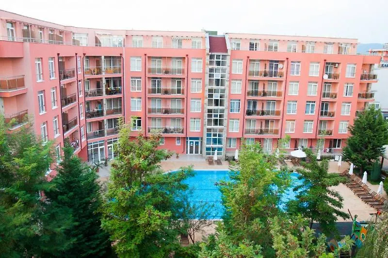 Rainbow 2 Holiday Complex Солнечный берег