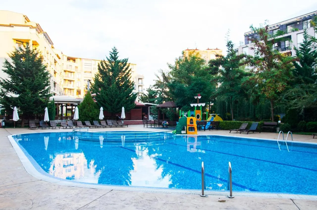Отель Rainbow 2 Holiday Complex Солнечный берег