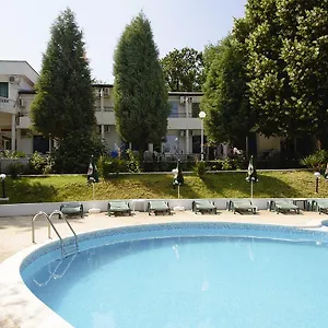 https://park-hotel-zdravets.goldensandshotels.net